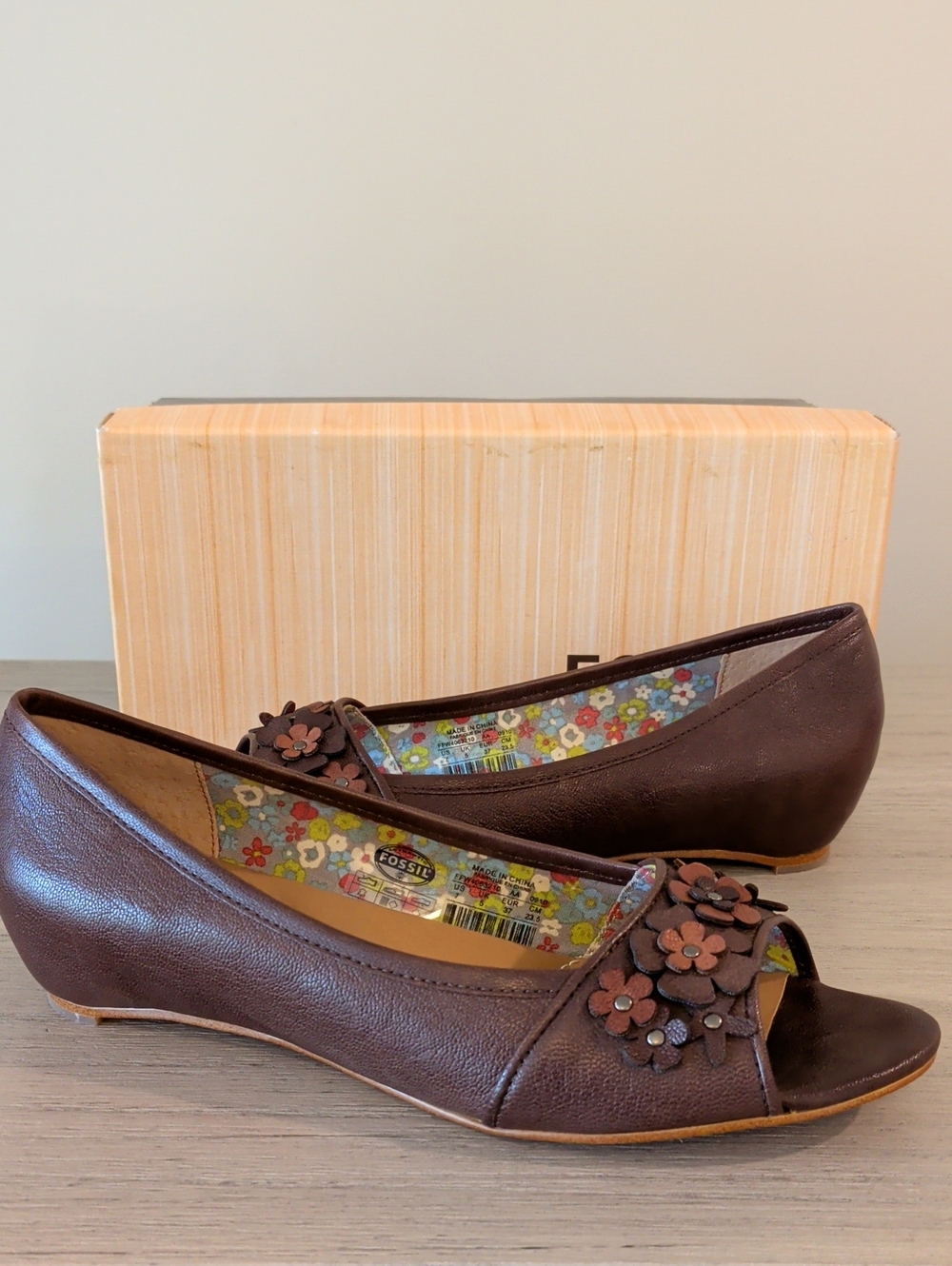 Fossil 7 Brown Leather Peep Toe Sandals
